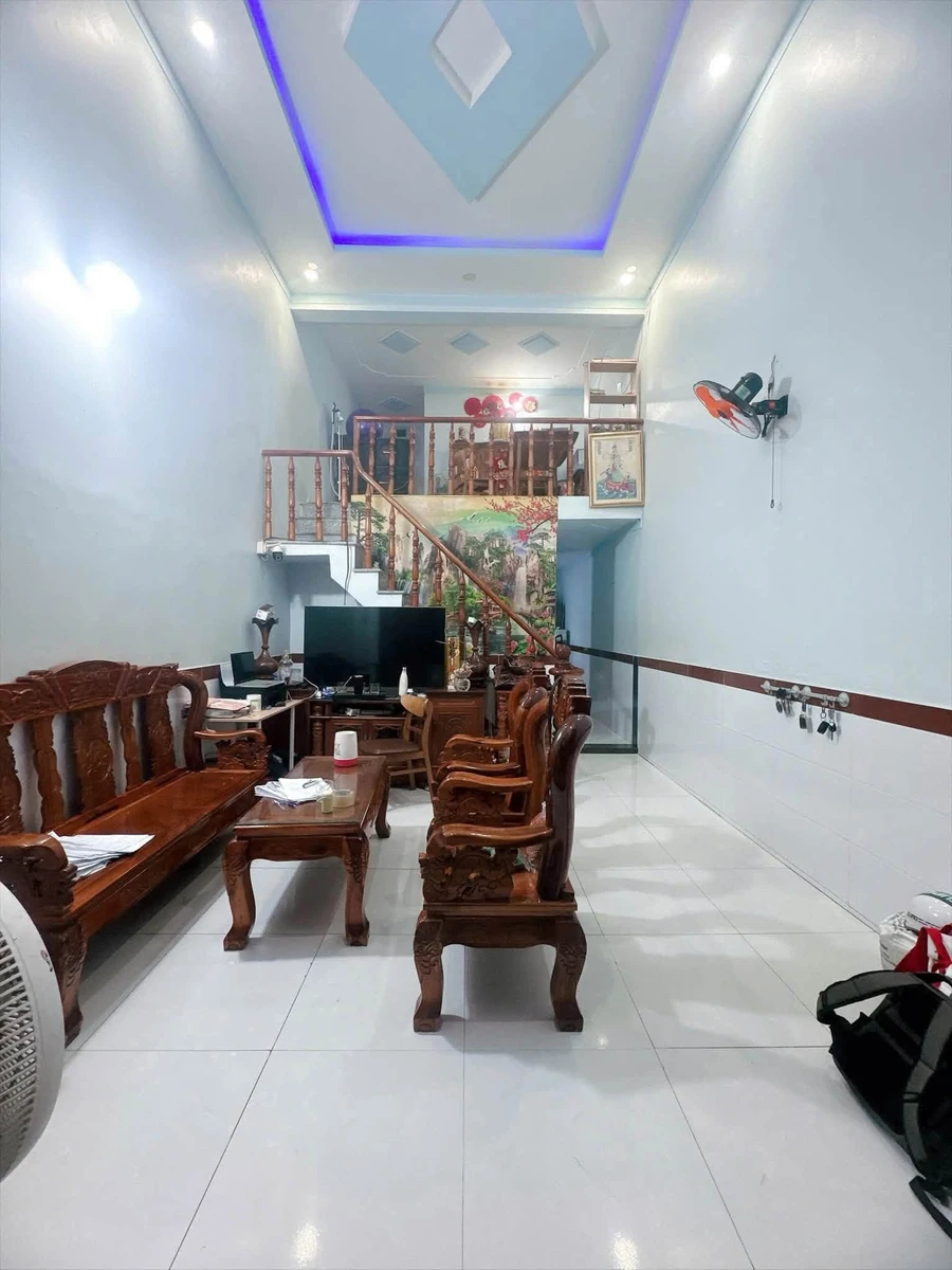 Bán nhà 2 PN gần chợ Tân Đông Hiệp, 50m² - Ảnh thu nhỏ 4