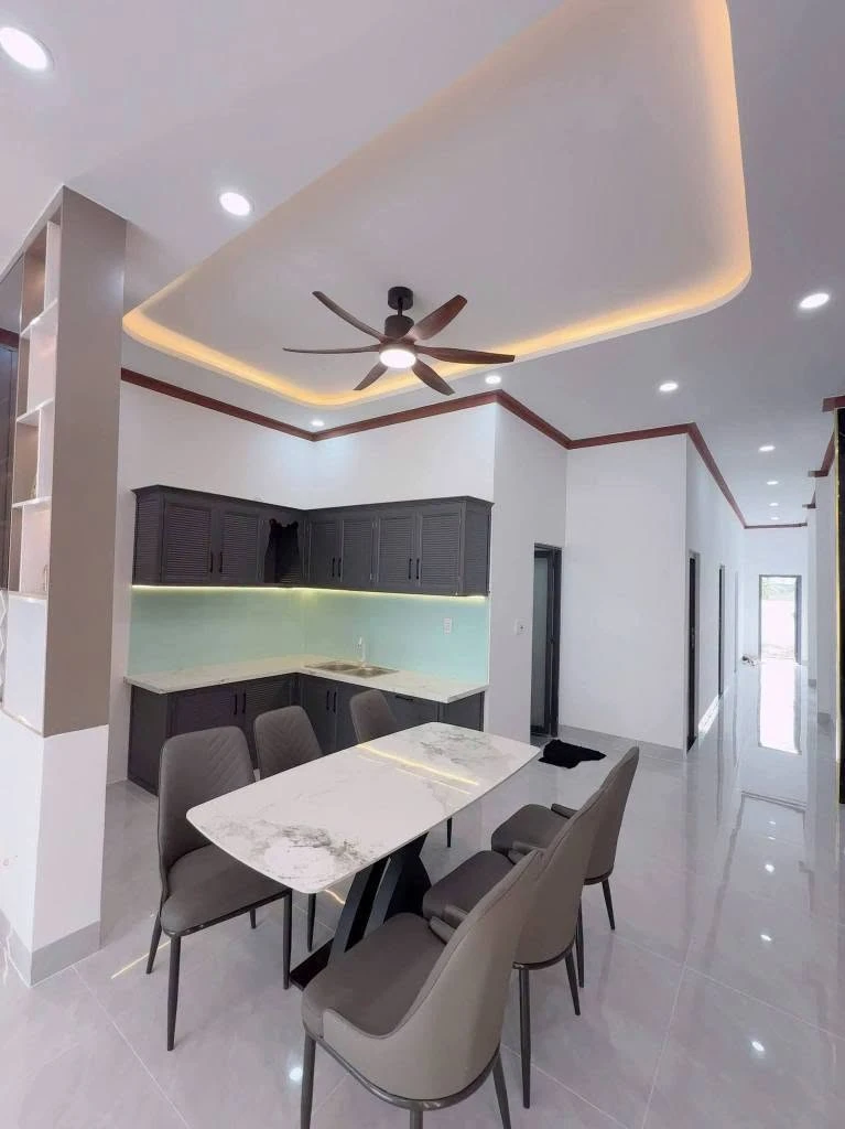 Nhà mới 150m² 3 phòng ngủ sát chợ Gò Đen, Bến Lức - 1 tỷ 800 - Ảnh thu nhỏ 4