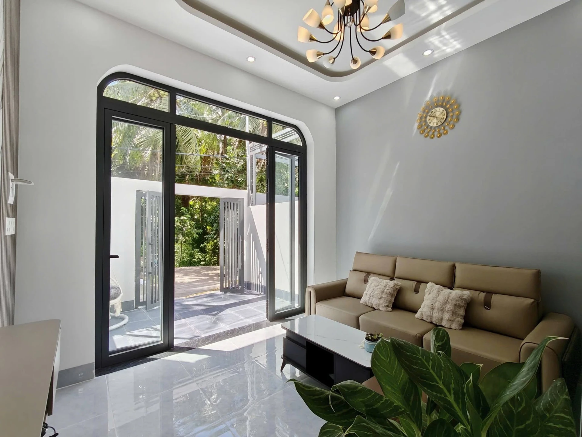 Bán nhà 2 tầng 64m² 3PN Rạch Giá, giá 1.98 tỷ - Ảnh 1
