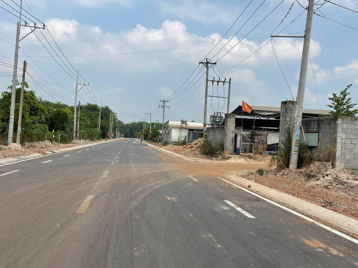 Bán lô đất 5x52m2 (260m2) kho xưởng Phùng Hưng Hưng Long 780 triệu - Ảnh thu nhỏ 2