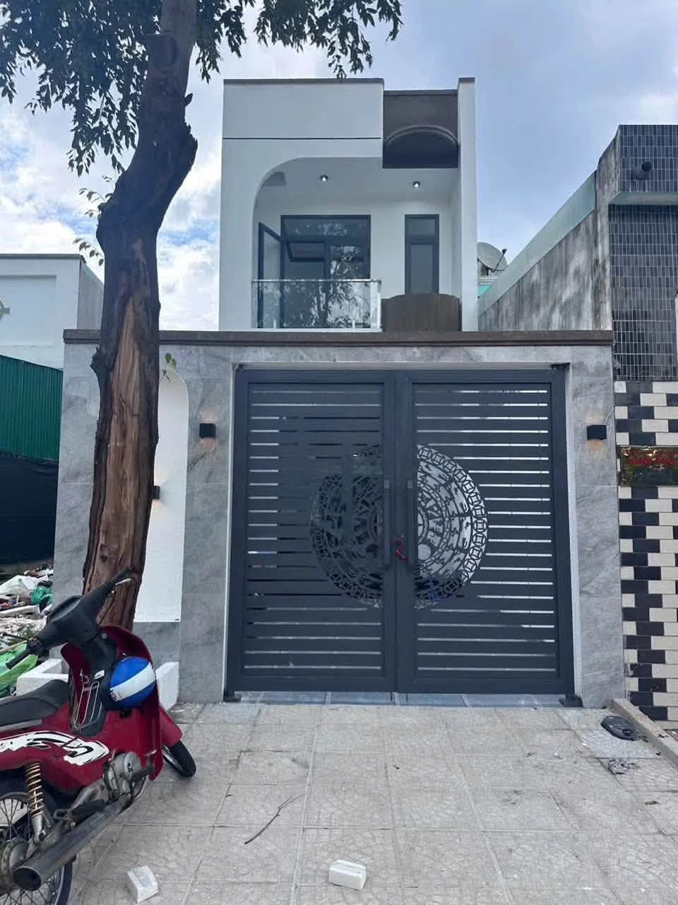 Nhà trệt lầu Mỹ Phước 3, Bến Cát 100m², 4 phòng ngủ, 2.48 tỷ - Ảnh 1