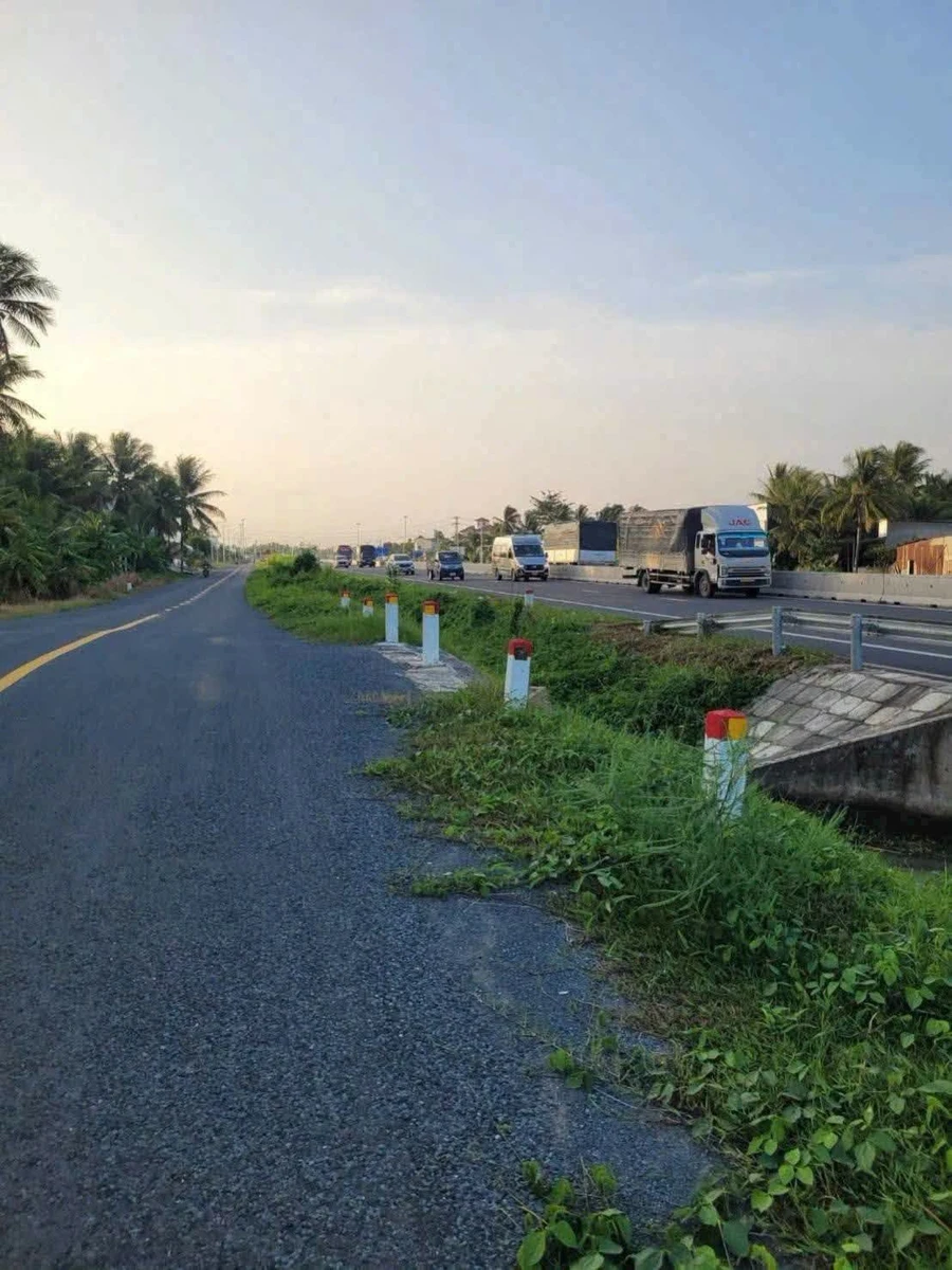 Bán đất Sơn Đông Vĩnh Long 666m2 giá 1 tỷ 180 triệu - Ảnh thu nhỏ 2