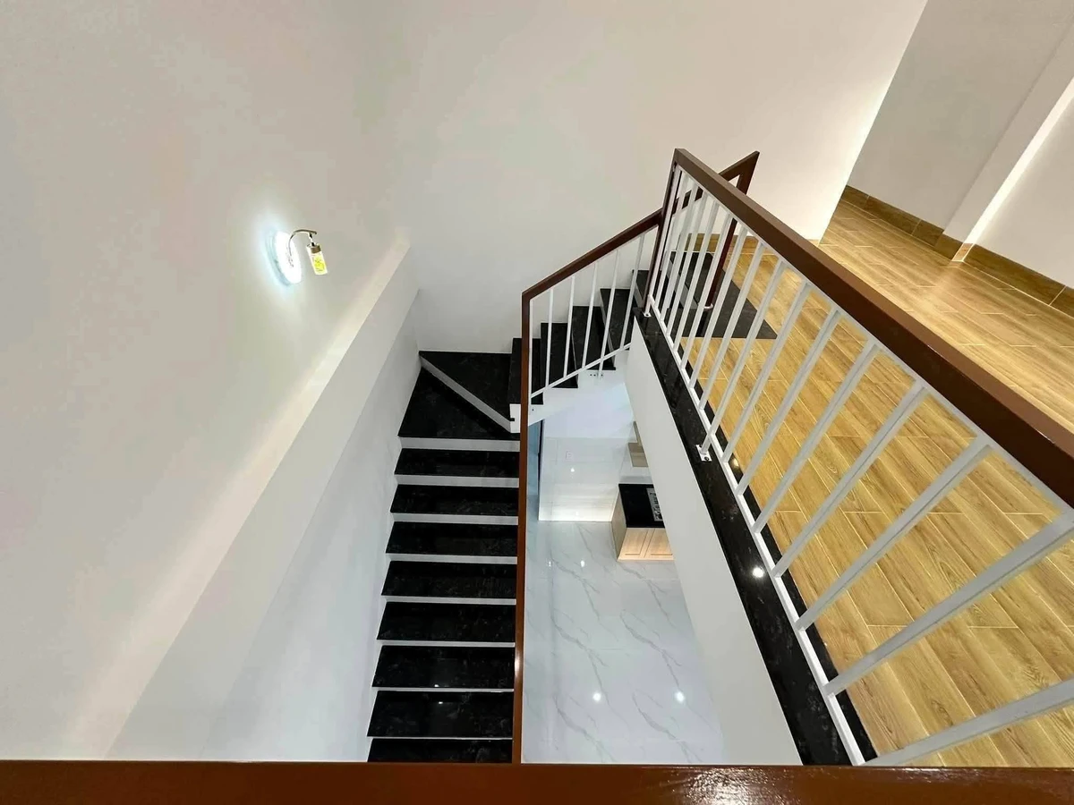 Bán nhà 3PN 105m² Nguyễn Công Phương Quảng Ngãi - Ảnh thu nhỏ 3