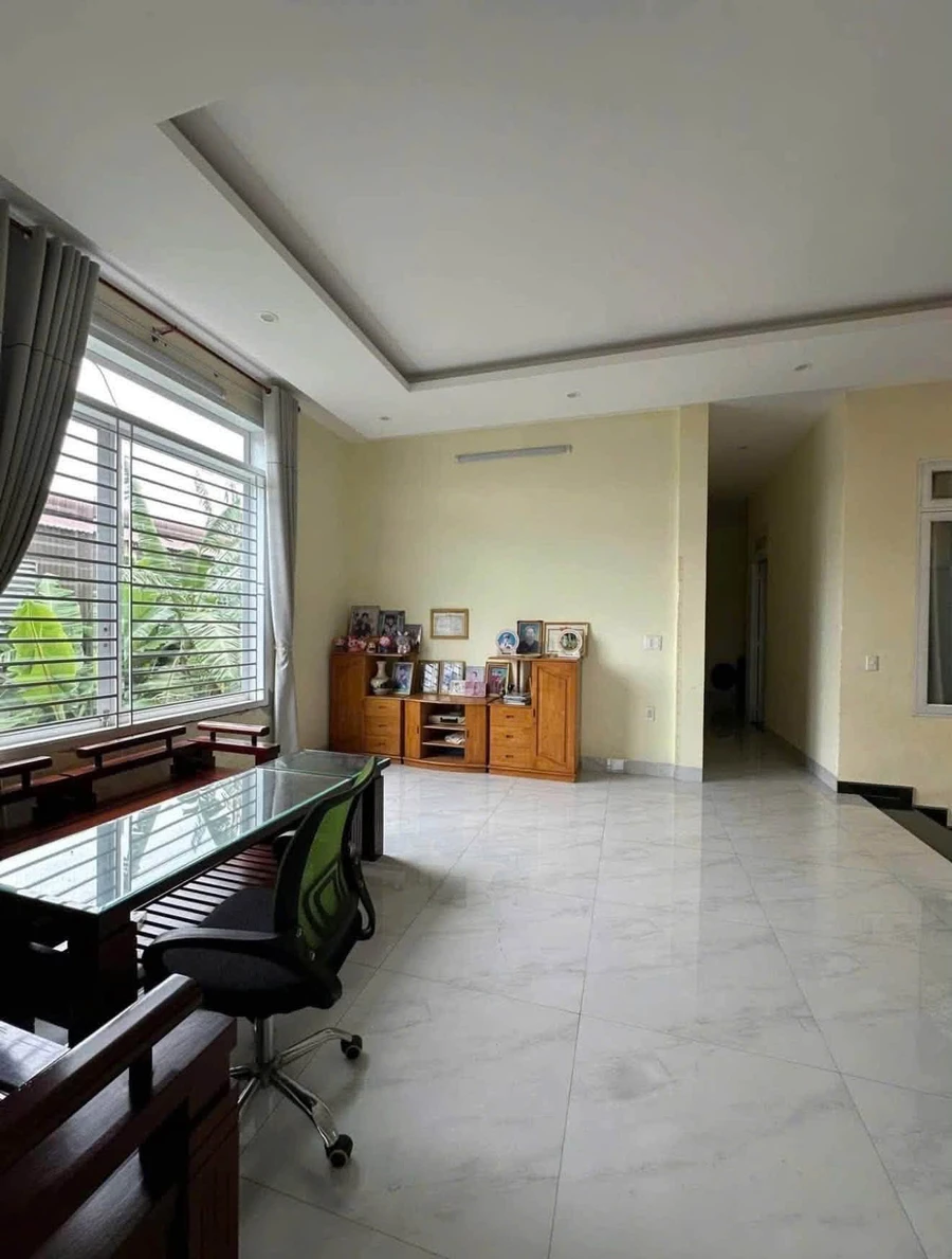 Bán nhà 1 trệt 1 lầu 237,5m² đường Đồng Khởi 9,5 tỷ - Ảnh thu nhỏ 4