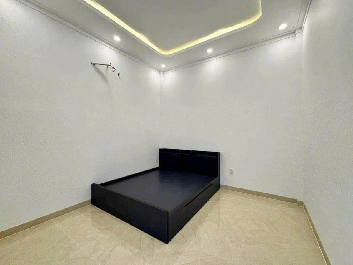 Bán nhà 90m² 3PN, Hương Lộ 15, giá 1 tỷ 250 triệu - Ảnh thu nhỏ 4