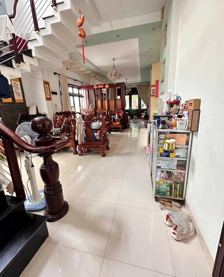 Bán biệt thự mini mặt tiền Đinh Công Tráng, 4 phòng ngủ, giá 9,5 tỷ - Ảnh 1
