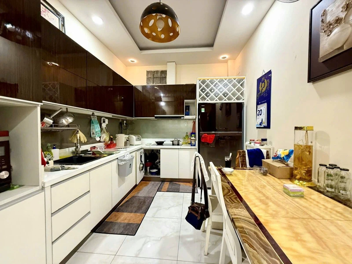 Bán nhà mặt tiền Gò Vấp 6 tầng 115m² 18 tỷ - Ảnh thu nhỏ 3