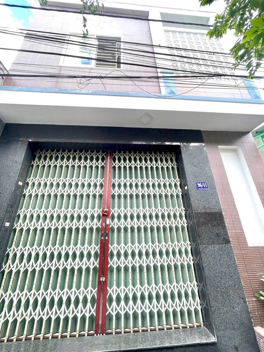 Bán nhà 2 tầng 38,2m² hẻm Nguyễn Chánh, gần Chợ Đầm, Quy Nhơn giá 2,05 tỷ - Ảnh 1