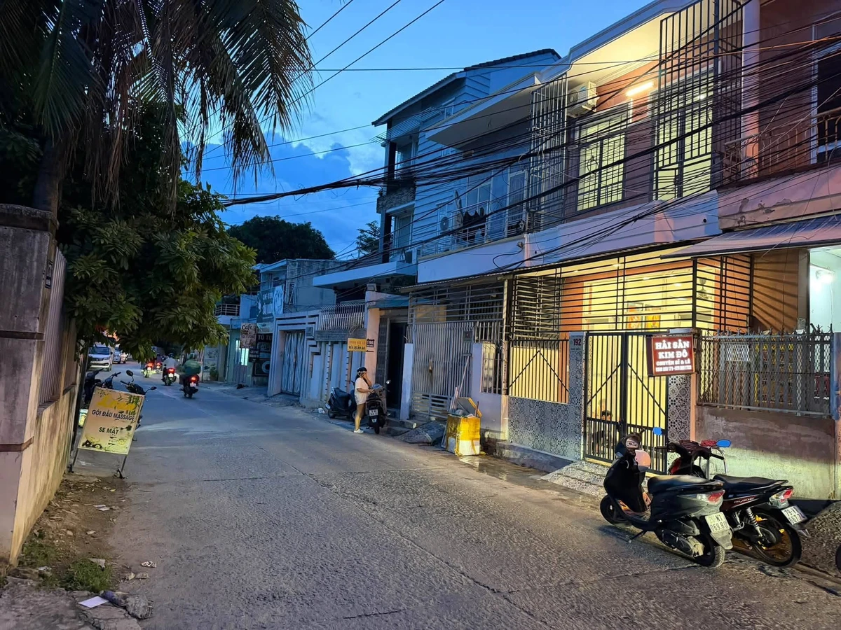 Bán shophouse mặt tiền Ngô Đến Nha Trang 31m2, 2 tầng - Ảnh thu nhỏ 2