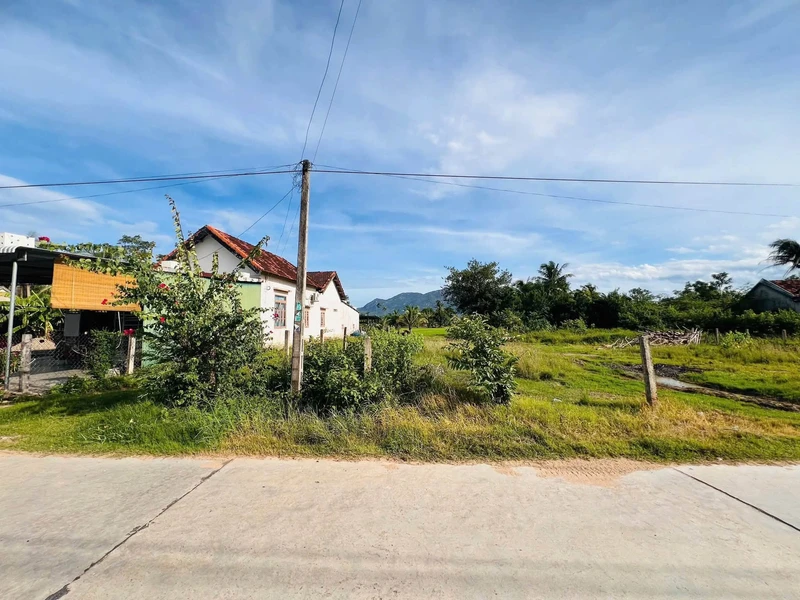 Bán đất 2 mặt tiền xã Bắc Ninh Hoà 285,9m2 giá 1,2 tỷ