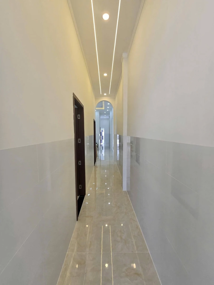Bán nhà mới hoàn thiện 4,8x28m, 3 phòng ngủ, hẻm Trịnh Phong Đáng, Long Hoa, Tây Ninh - Ảnh thu nhỏ 4