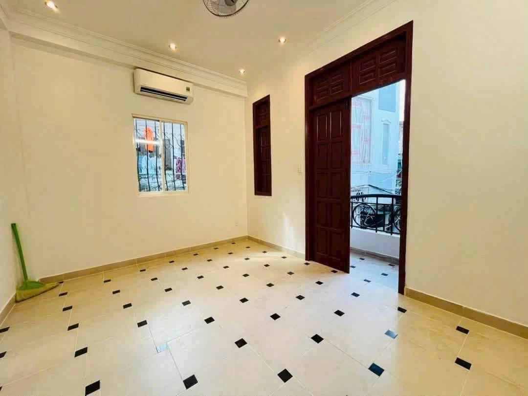 Bán nhà hẻm 7m 4 tầng 68m2 gần Lê Quang Định, Bình Thạnh, giá hơn 9 tỷ - Ảnh thu nhỏ 4