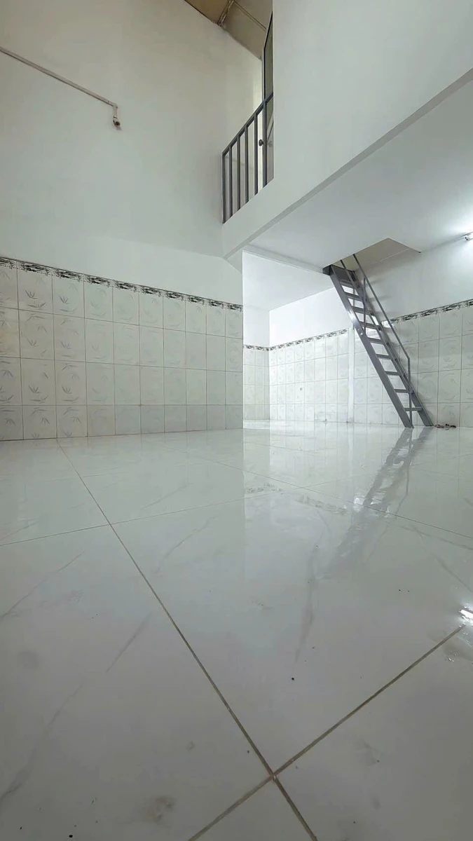 Bán nhà 1 trệt 1 gác 37,5m2 giá 490 triệu đường Nguyễn Văn Linh, Tân Nhựt, Bình Chánh - Ảnh thu nhỏ 2