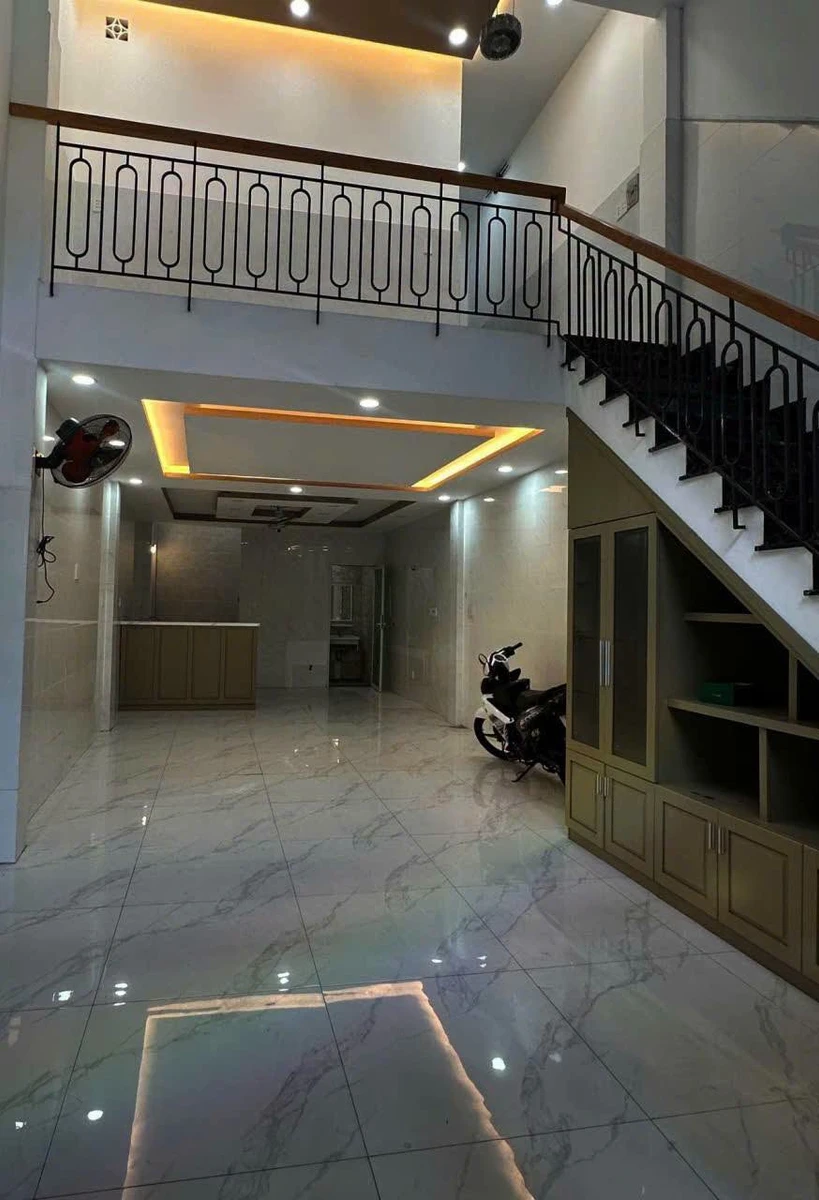 Bán nhà phố 4,5x15,5m gần mặt tiền Lý Thường Kiệt, Tân Bình, giá hơn 8 tỷ - Ảnh thu nhỏ 2