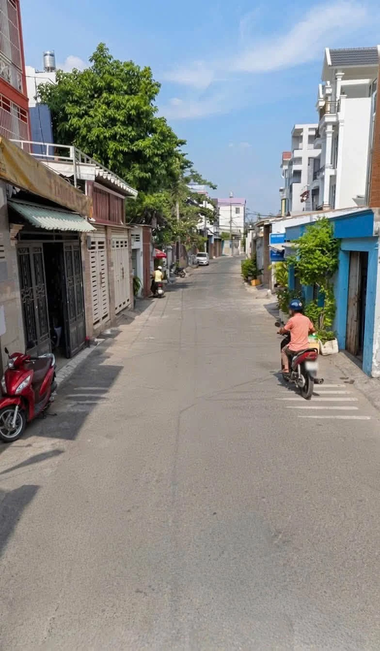 Bán nhà hẻm 6m Phan Huy Ích, Gò Vấp, 90m2, 4 tầng, 9PN, giá 9,99 tỷ - Ảnh 1