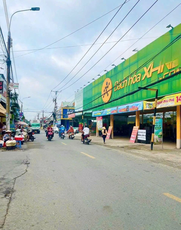 Bán nhà mặt tiền Lý Văn Sâm Đồng Nai 193m2 11 tỷ