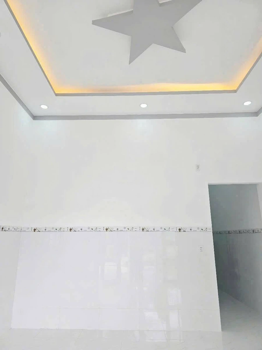 Bán nhà 130m2 thổ cư 100%, 3PN, ô tô 4 chỗ vào, gần bệnh viện Việt Hàn, Bình Phú - Ảnh thu nhỏ 3