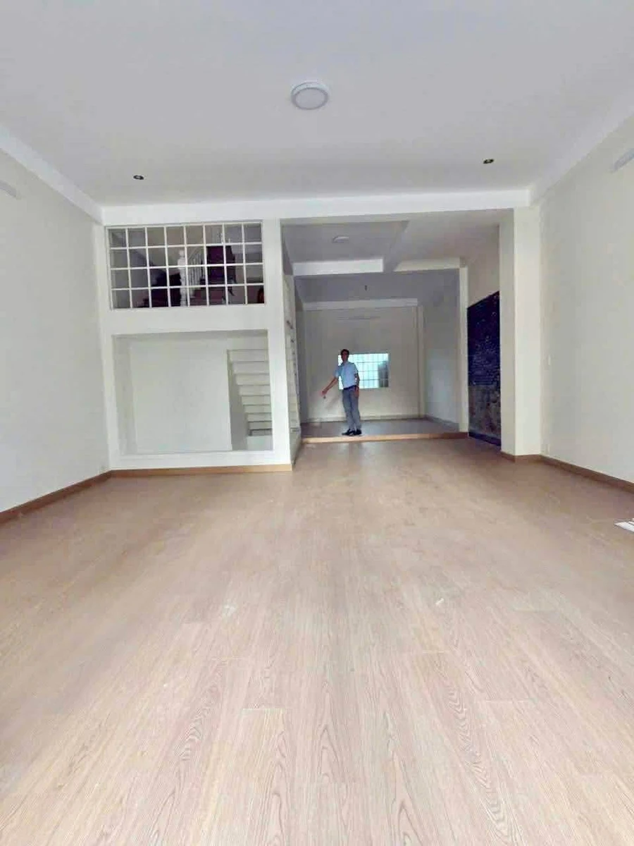 Bán nhà hẻm xe hơi 82m2, 4 tầng, 5PN đường Phan Văn Trị, Bình Thạnh - Ảnh thu nhỏ 3