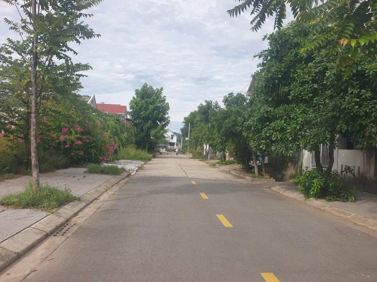 Bán đất KQH Phú Bài 200m2, 11,5 triệu/m2 - Ảnh 1