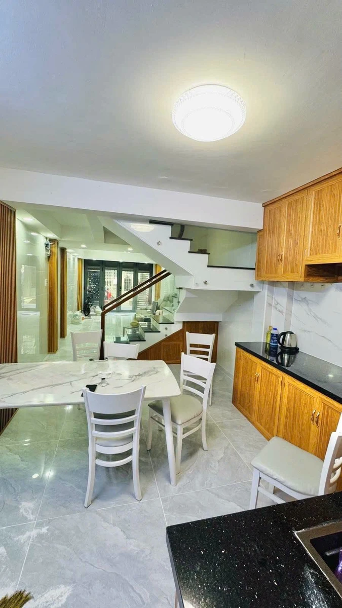 Bán nhà 3 tầng 43.75m² Lạc Long Quân Quận 11 giá 8.3 tỷ - Ảnh thu nhỏ 4