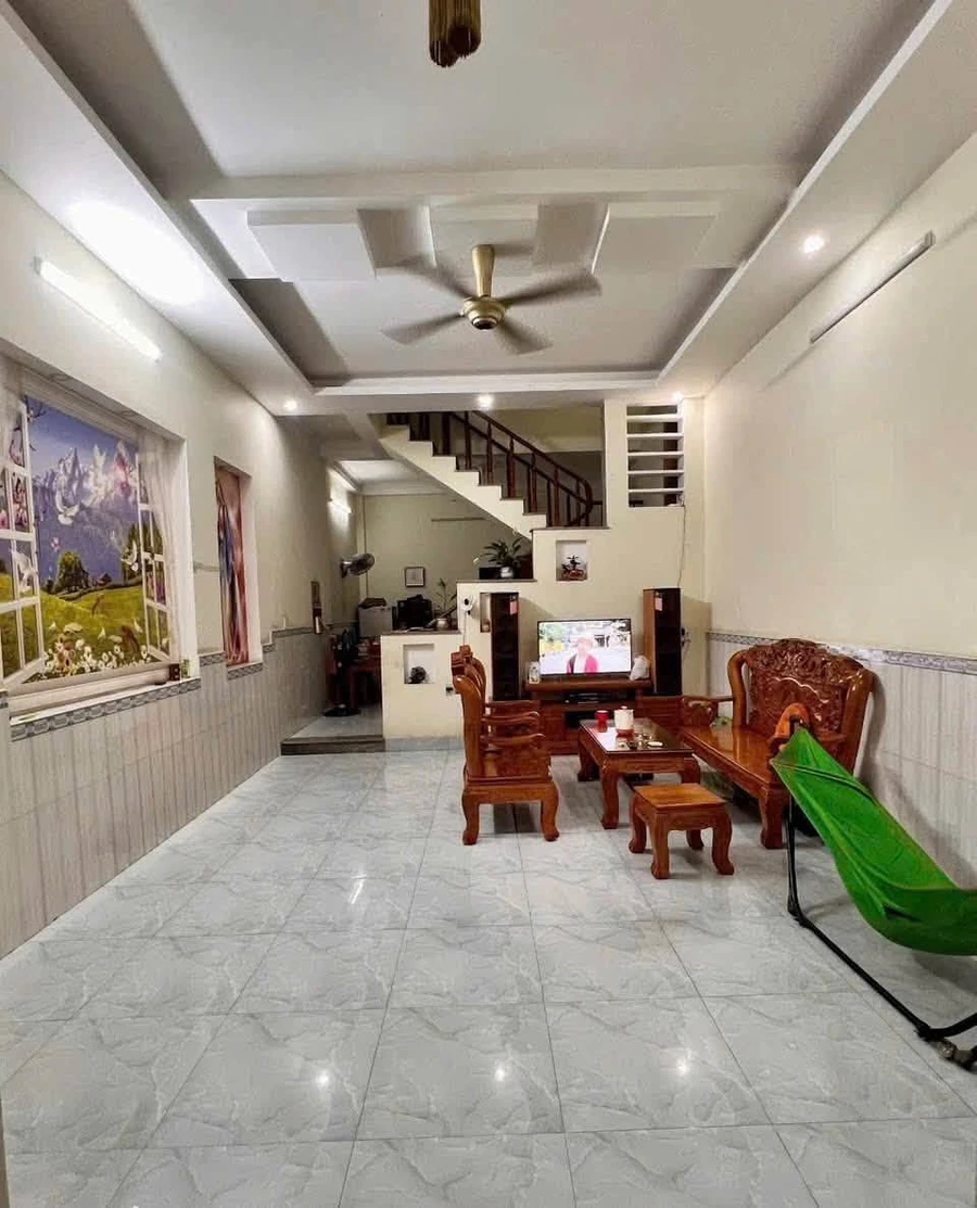 Bán nhà 1 trệt 1 lầu 91.3m² - 3.5 tỷ Tân Bình Dĩ An - Ảnh thu nhỏ 2