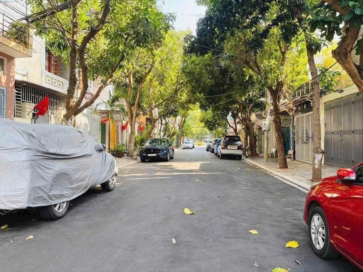 Bán nhà 1 trệt 2 lầu 93m² khu nội bộ gần trường Song Ngữ, TP. Vũng Tàu - Ảnh thu nhỏ 2