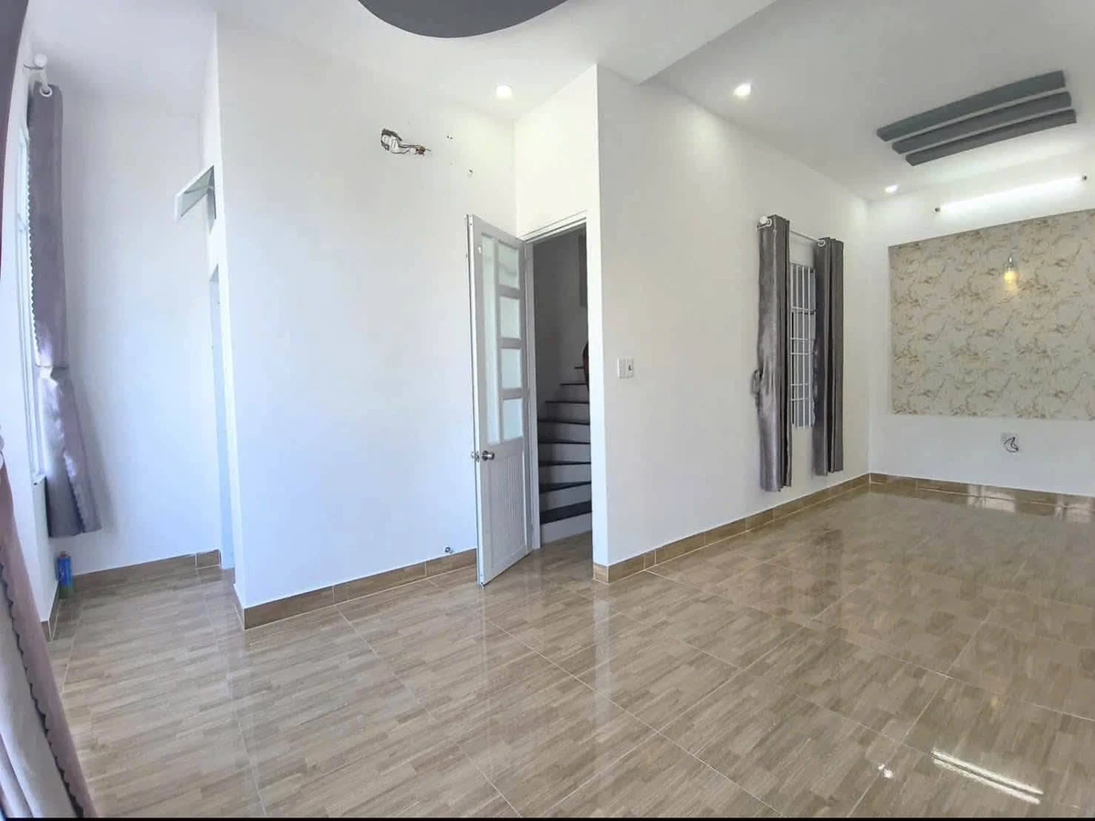 Bán nhà 1 trệt 3 lầu 42.8m² Lê Hồng Phong Vũng Tàu - Ảnh 1
