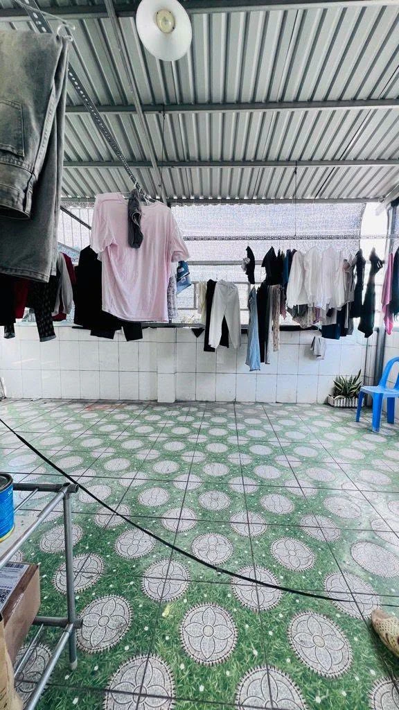 Bán nhà dịch vụ 101m² 12 phòng MT Huỳnh Tấn Phát, Quận 7 - Ảnh thu nhỏ 4