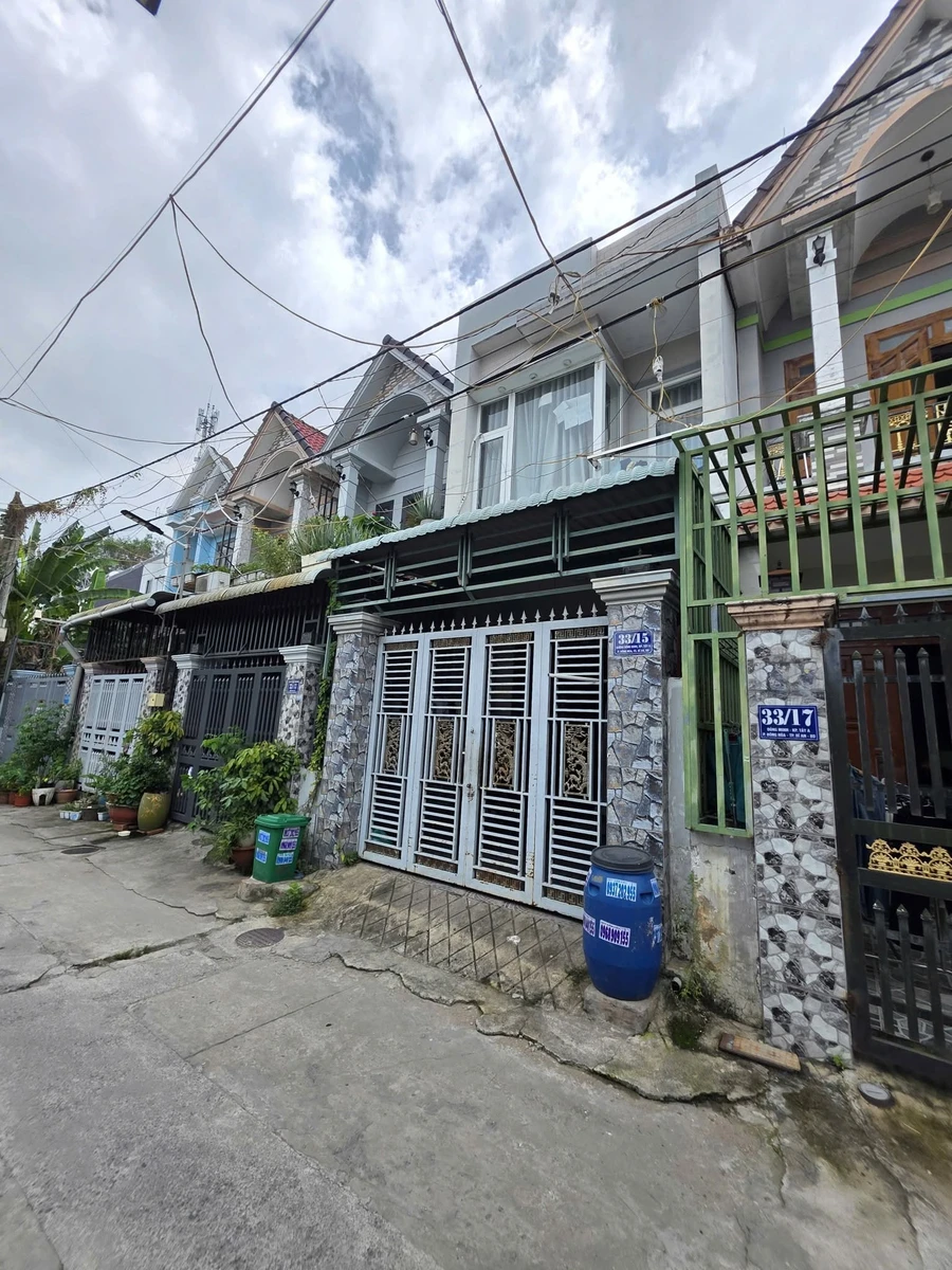Bán nhà 73,4m2 gần Sân Vận Động Dĩ An, 5 tỷ - Ảnh 1