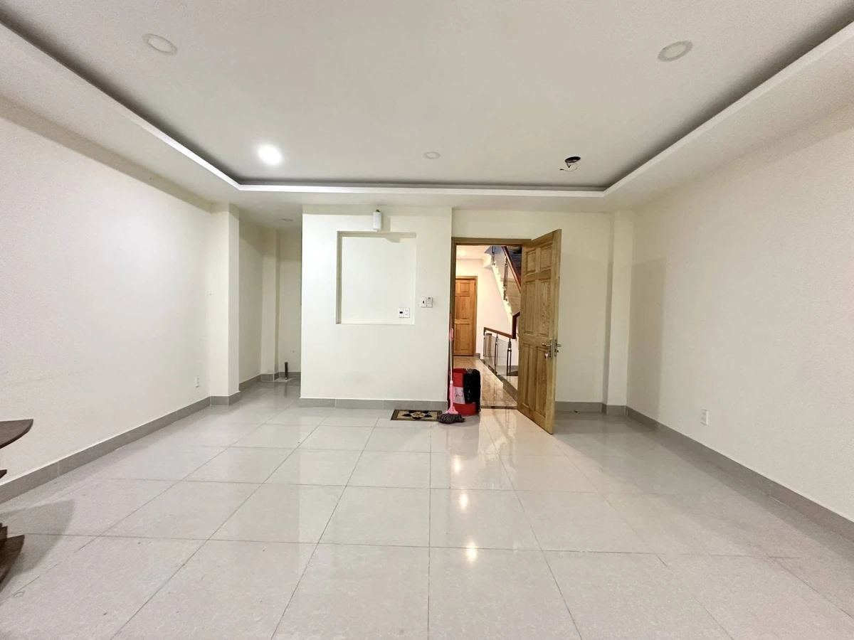 Bán nhà 6 tầng có thang máy 8 phòng master 100m² Bình Thạnh giáp Quận 1 - Ảnh thu nhỏ 2