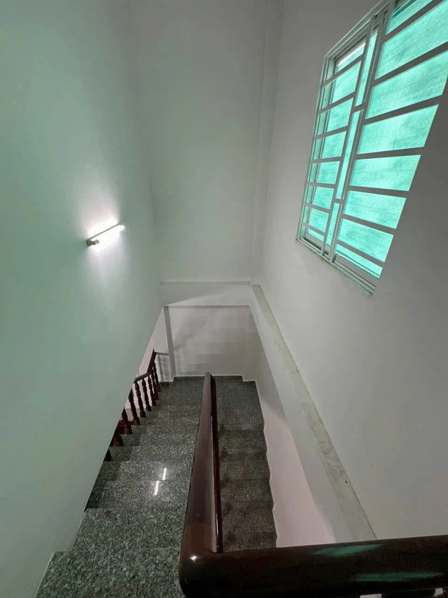 Bán nhà lầu 3PN 90m² gần chợ Thanh Hóa, Trảng Dài - Ảnh thu nhỏ 5