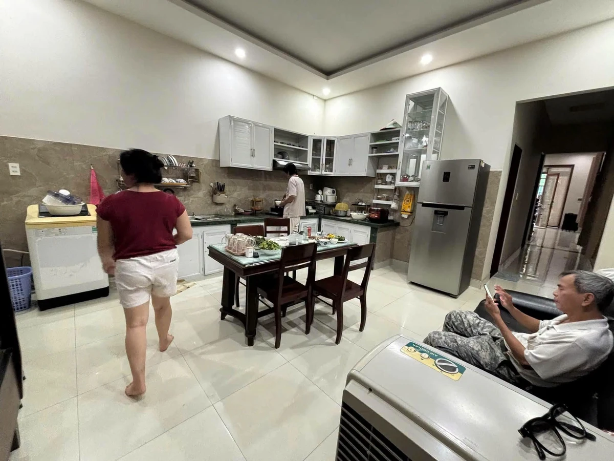 Bán nhà 1 trệt 1 lầu mặt tiền kinh doanh 7x37m, đường 3/2 nối dài, Trảng Bom, Đồng Nai - Ảnh thu nhỏ 4