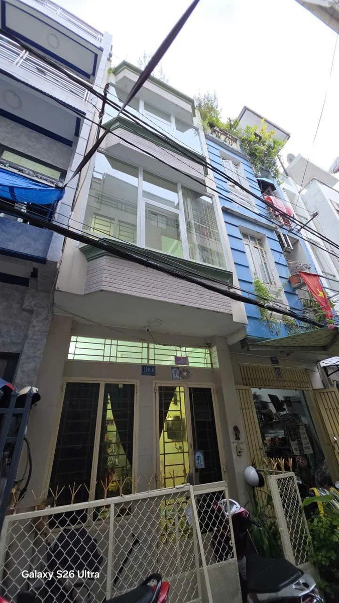 Bán nhà Quận 5, 24m² 4 tầng, 5.9 tỷ đồng - Ảnh thu nhỏ 3