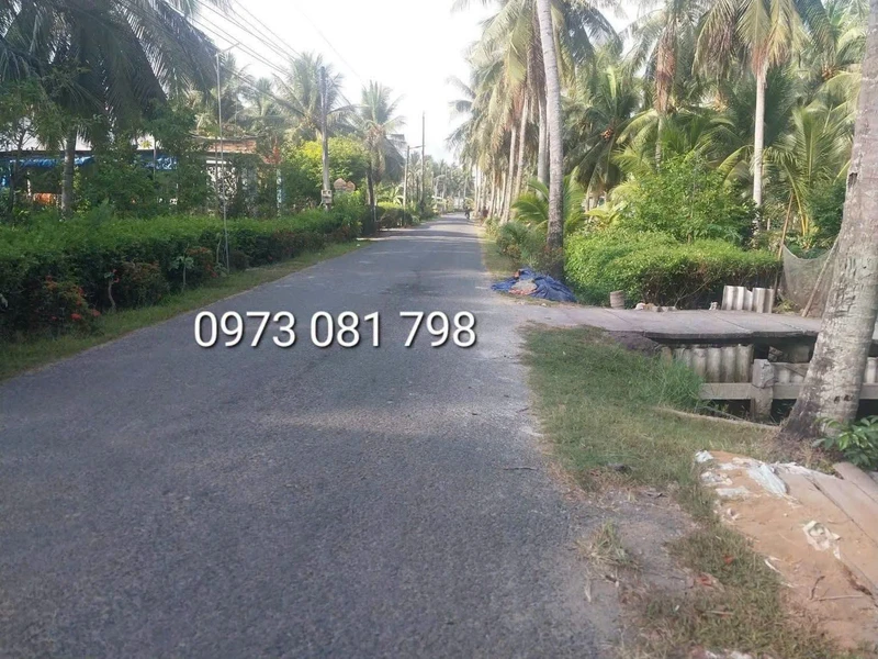 Bán đất mặt tiền Huyện Lộ 23 Bến Tre 2.325 m²