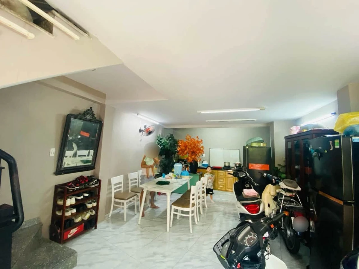 Bán nhà 4 tầng 75m2, 5PN, hẻm xe tải đường Dương Quảng Hàm, Gò Vấp - Ảnh thu nhỏ 2