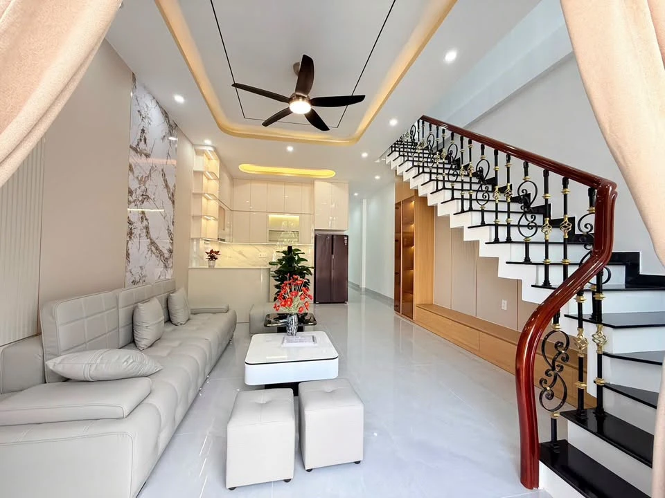 Bán nhà 2 tầng 100m², 3 phòng ngủ Thuỷ Xuân, Huế 2,7 tỷ - Ảnh thu nhỏ 4