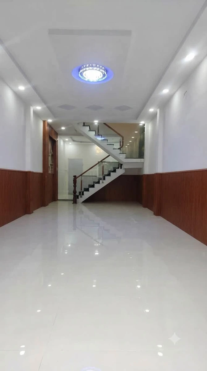 Bán nhà mới 4x14m hẻm 6m giá hơn 4 tỷ khu vực Bình Tân - Ảnh thu nhỏ 2