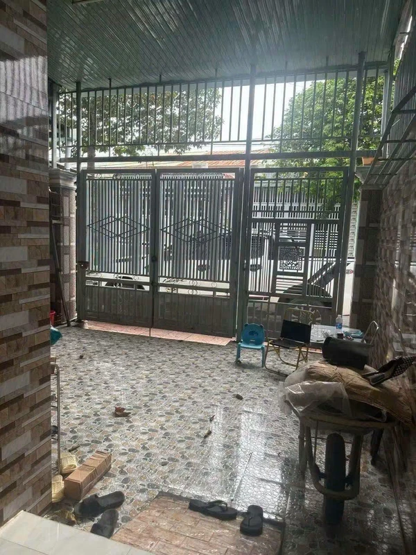 Bán nhà 2PN 95m² Nhà Bảo Vinh, giá 1 tỷ 080 triệu datbinhluc
