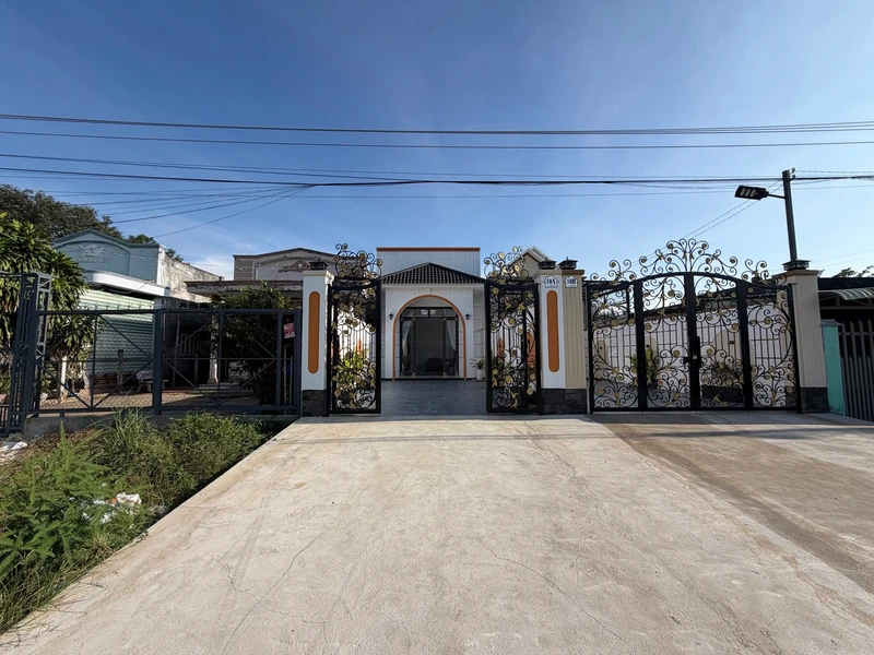 Bán nhà Long Hoa Tây Ninh 5m × 41,7m, 2 tỷ 190