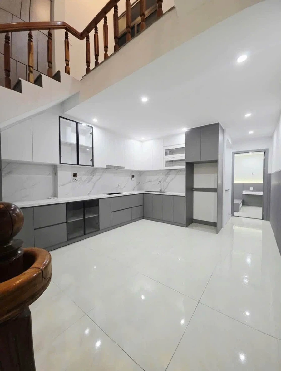 Bán nhà mặt tiền 80m2, 3 phòng ngủ, Quy Nhơn - Ảnh thu nhỏ 2