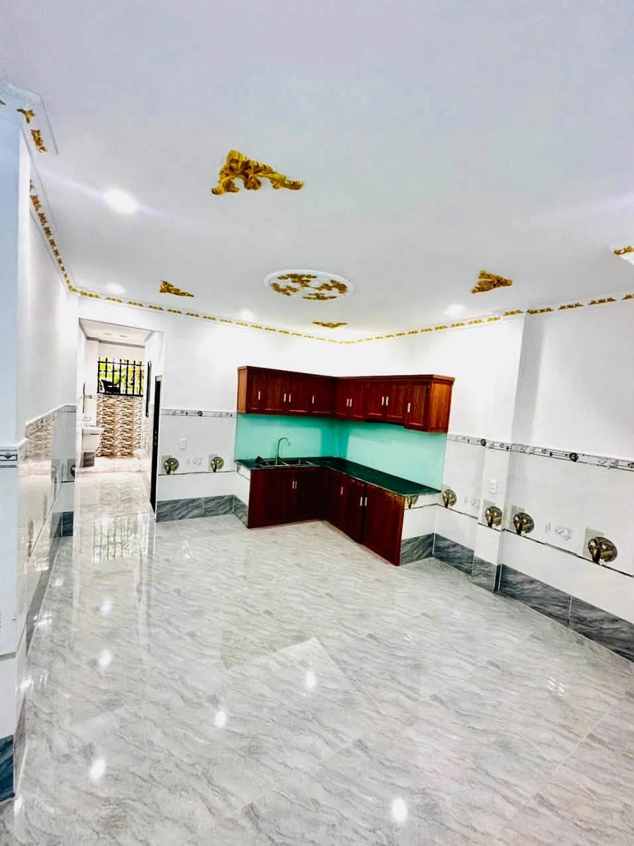 Nhà mới 72m² 3PN, 2WC, sổ chung gần Dĩ An - Ảnh thu nhỏ 4