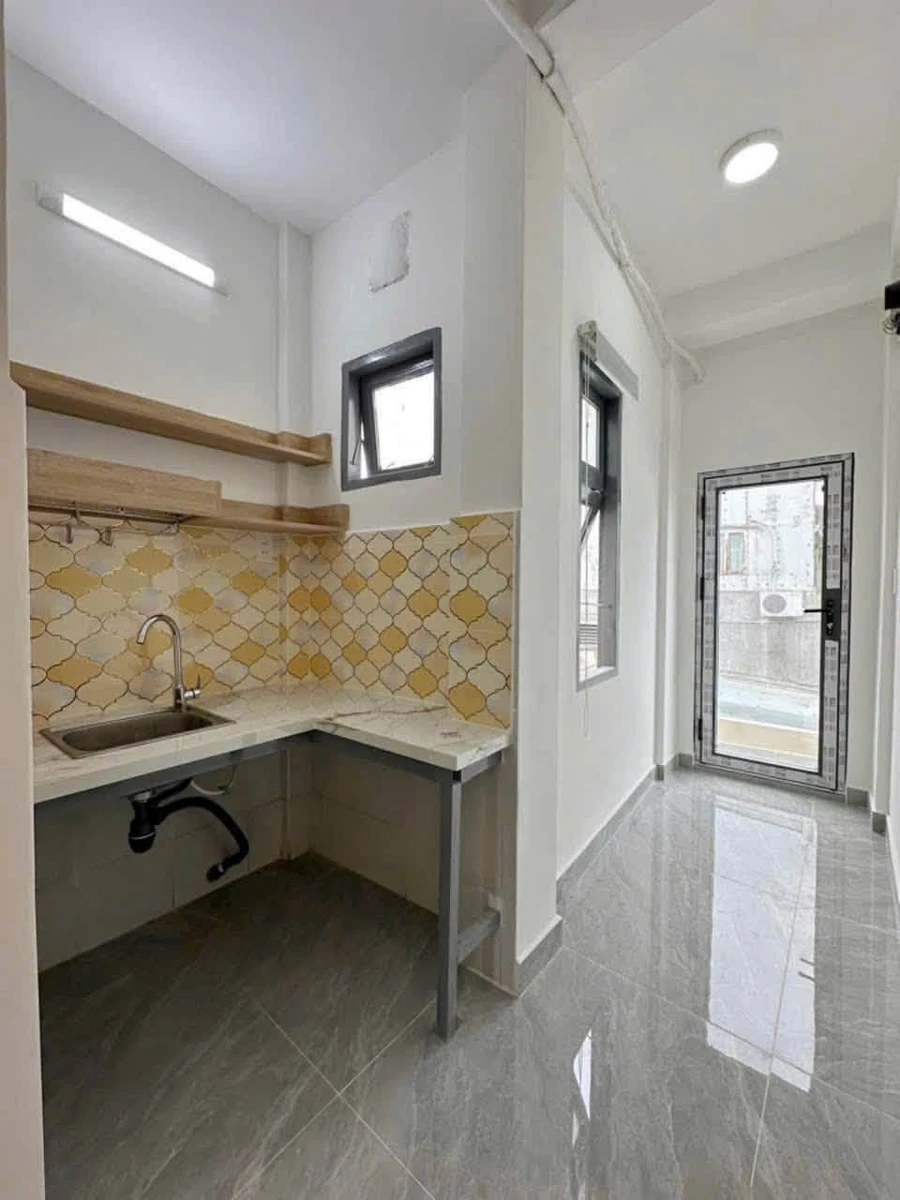 Bán nhà mới 5 tầng đường Tôn Đản Quận 4, 39,6m², 4PN, giá 5,199 tỷ - Ảnh thu nhỏ 2