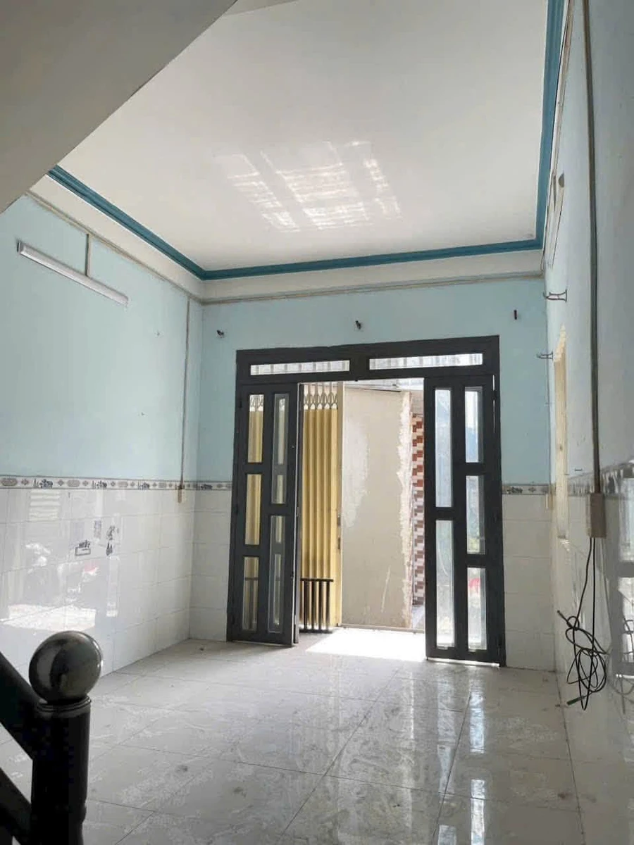 Bán nhà 1 trệt 1 lầu 90m² Phường Bửu Hoà 1 tỷ 680 triệu - Ảnh thu nhỏ 3