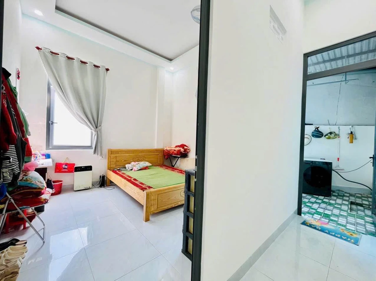 Bán nhà mê lửng kiên cố 94,6m² hẻm 118 Y Nuê, Buôn Ma Thuột giá 3,1 tỷ - Ảnh thu nhỏ 3