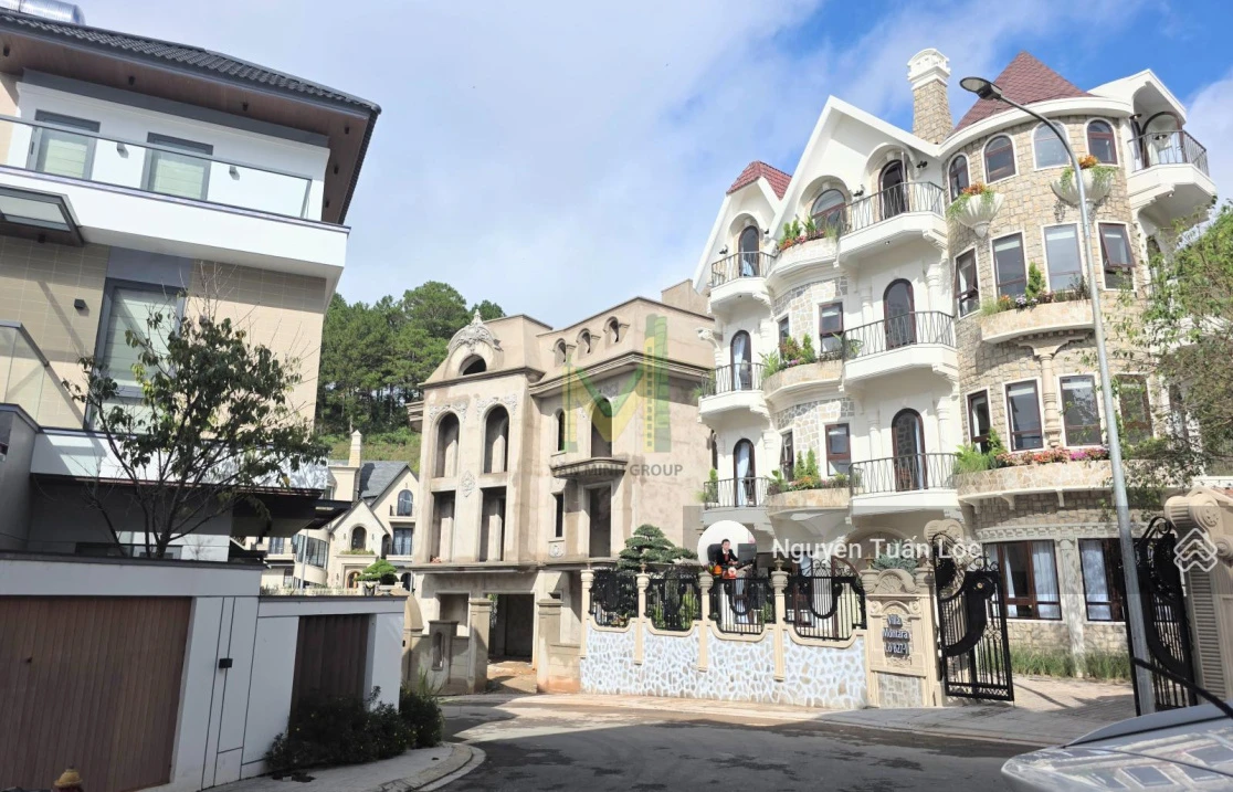 Chính chủ cần bán villa sân vườn kiểu Pháp tại khu biệt thự An Sơn, Đà Lạt, có hồ cá Koi, thang máy - Ảnh thu nhỏ 2
