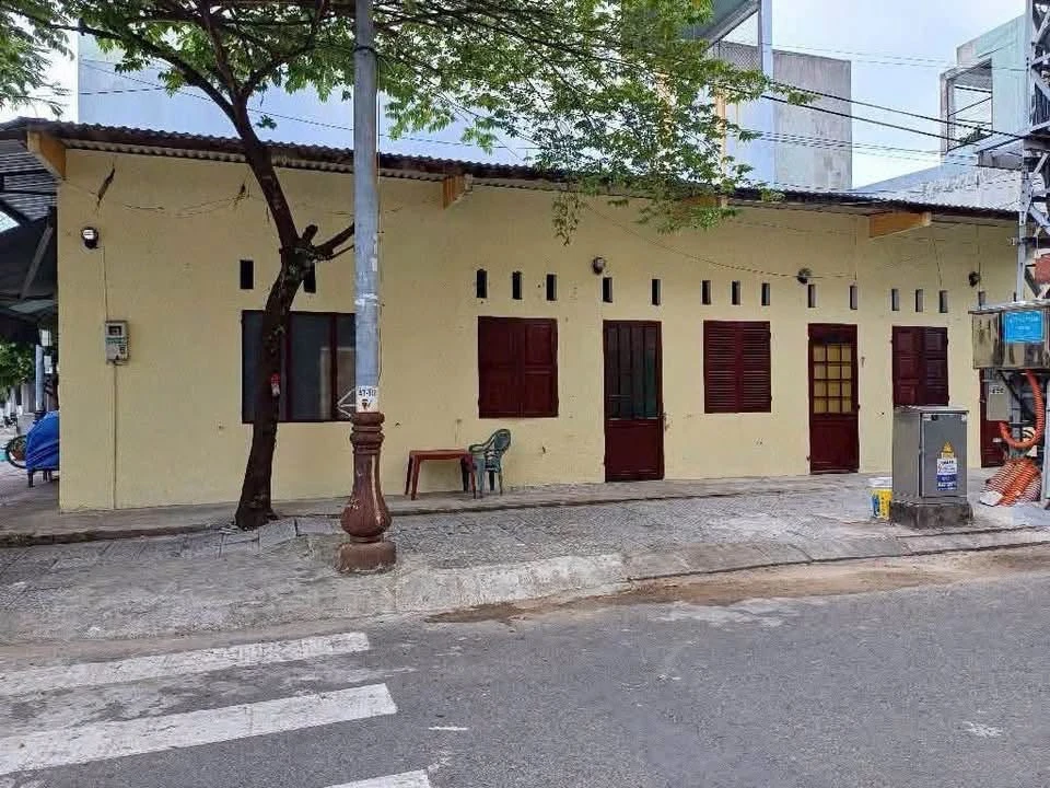 Bán đất góc 2 mặt tiền 97,5m² Bùi Thị Xuân, Đà Nẵng 15 tỷ - Ảnh 1