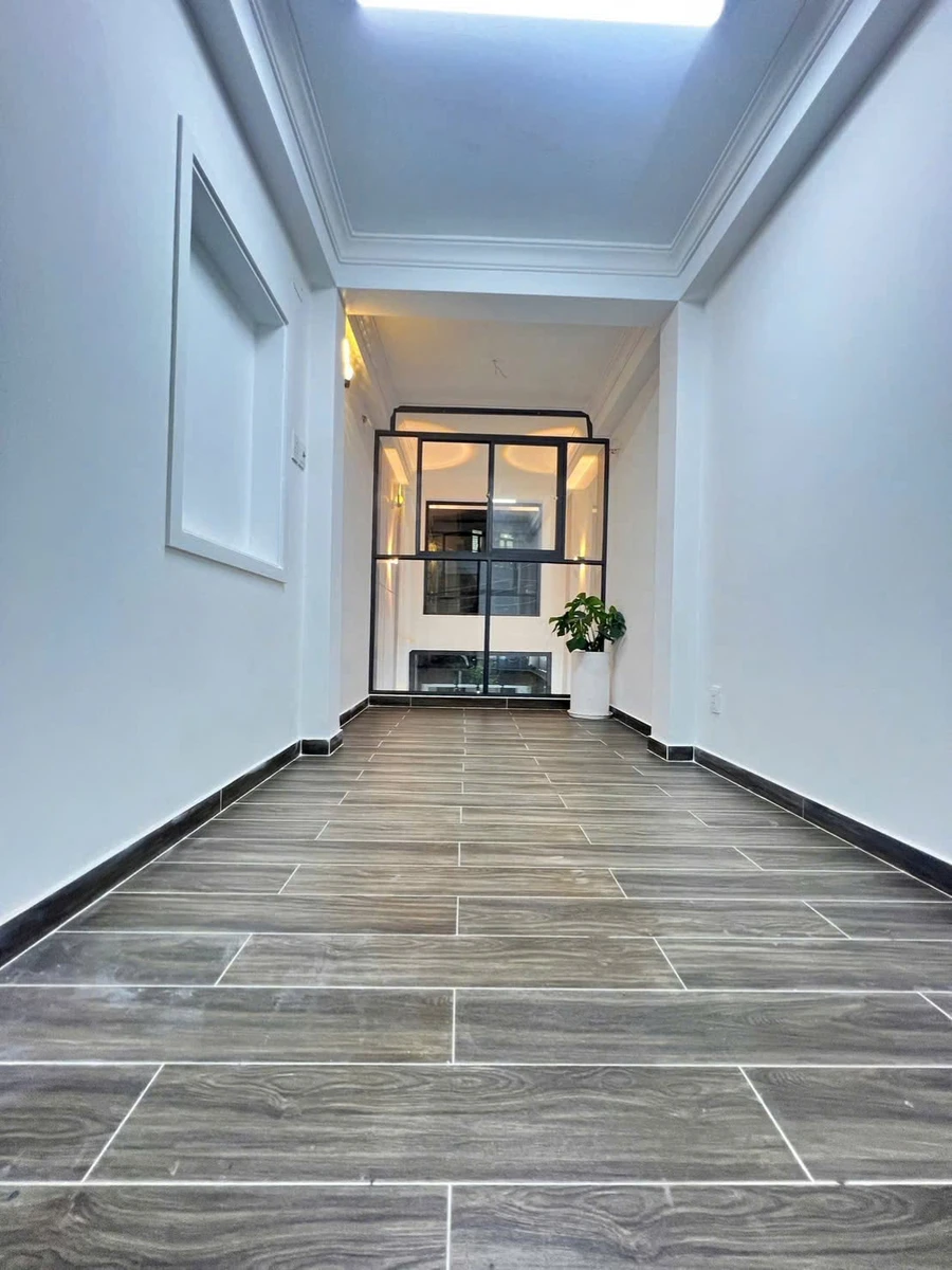 Bán nhà hẻm xe hơi Lê Thị Bạch Cát Quận 11, 24,4m², 3PN, giá 4,5 tỷ - Ảnh thu nhỏ 3