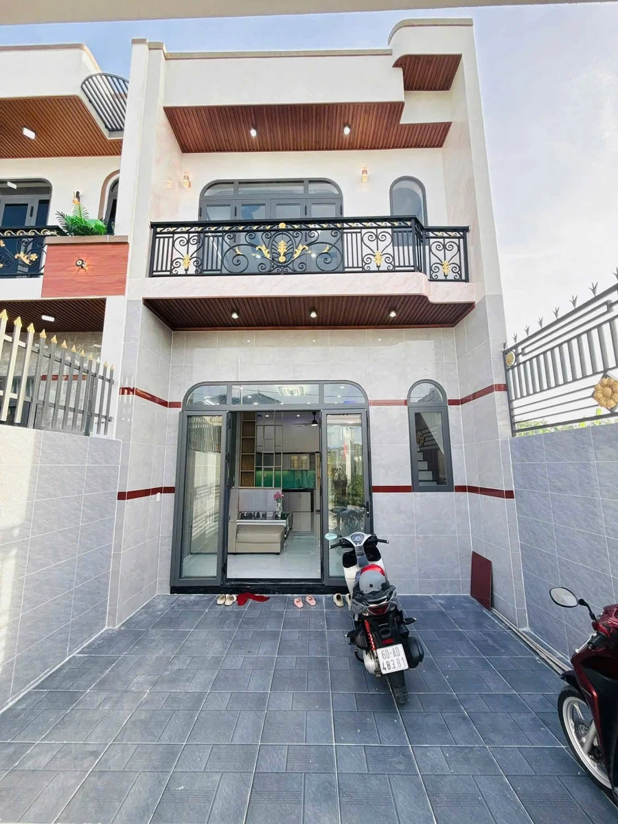 Bán nhà 1 trệt 1 lầu 95m² Trảng Dài, sổ riêng, 3.35 tỷ - Ảnh thu nhỏ 2