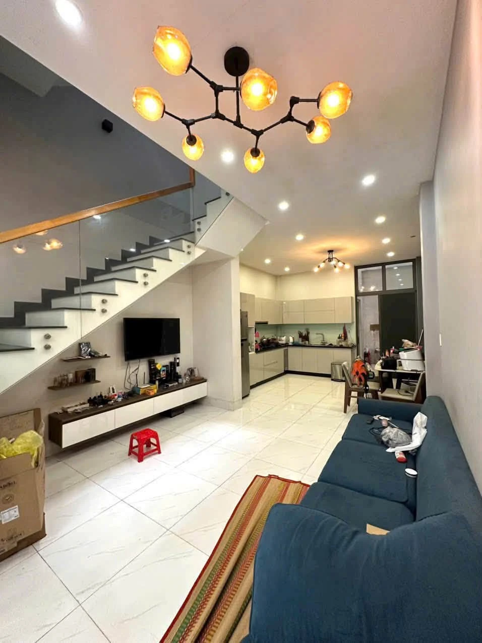 Bán nhà 1 trệt 2 lầu 200m2, 3PN 3WC gần đường Nguyễn Ái Quốc, Biên Hòa - Ảnh 1