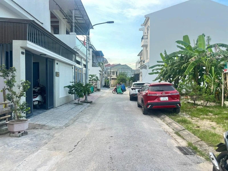 Bán đất Quán Bàu TP Vinh Nghệ An 123,7m2, 5 tỷ